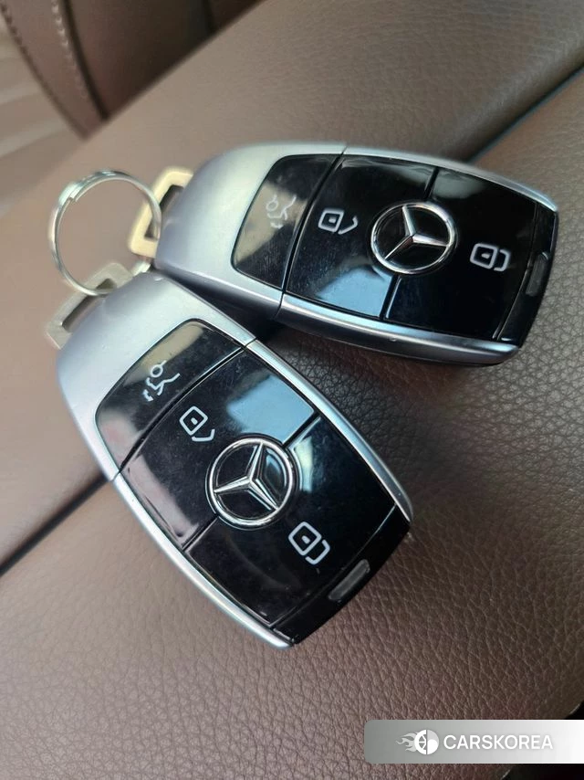Mercedes-Benz E-Class W213 id 4459250 из Кореи 9