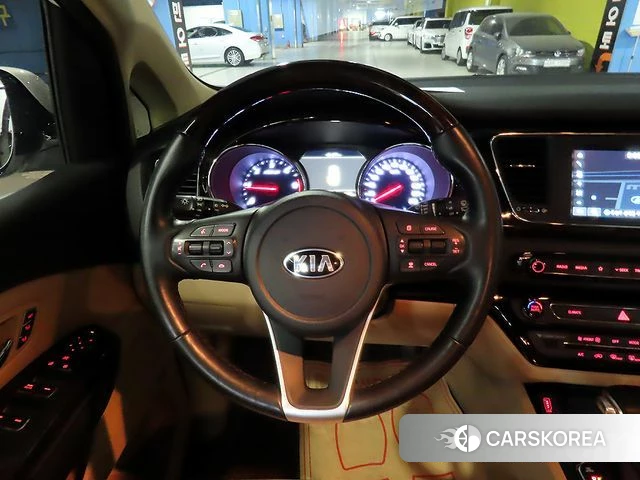 Kia The New Carnival id 4310791 из Кореи 19
