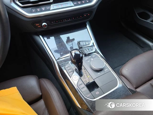 BMW 3 Series (G20) id 4890380 из Кореи 17