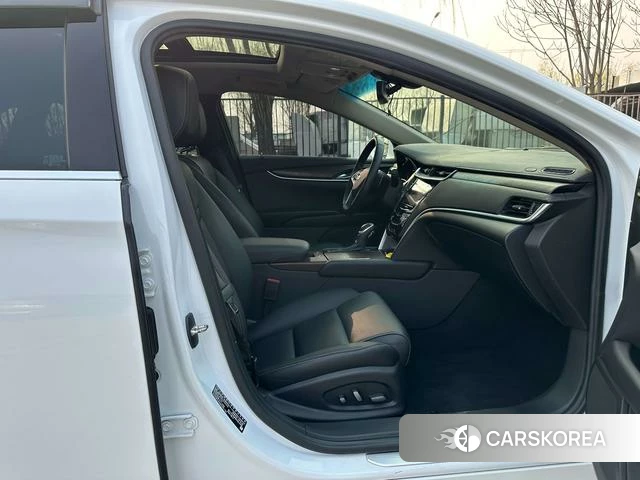Cadillac XTS id 4208803 из Китая 27