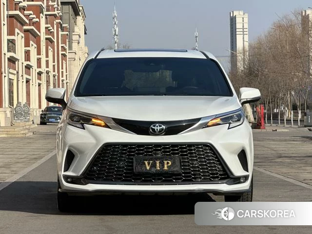 Toyota Grevia id 4208024 из Китая 38
