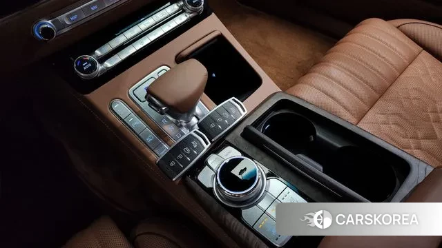 Genesis G90 id 3499695 из Кореи 19