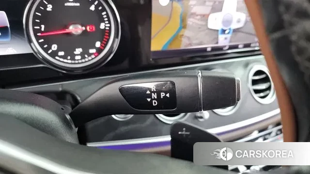 Mercedes-Benz E-Class W213 id 3611967 из Кореи 19