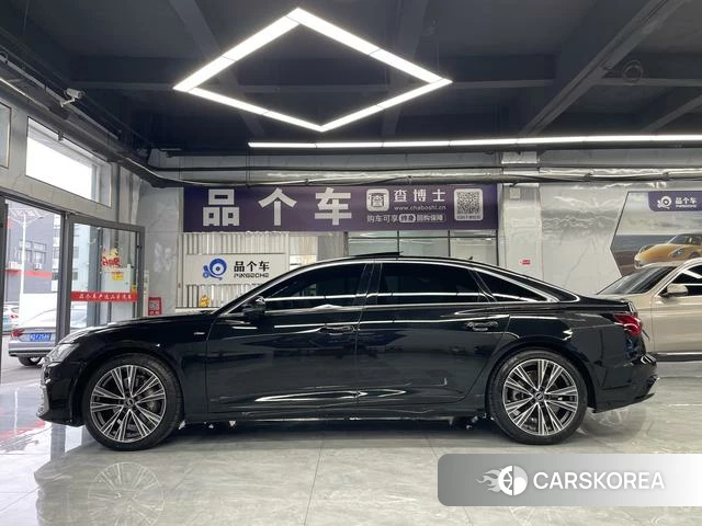 Audi A6L id 4272851 из Китая 24
