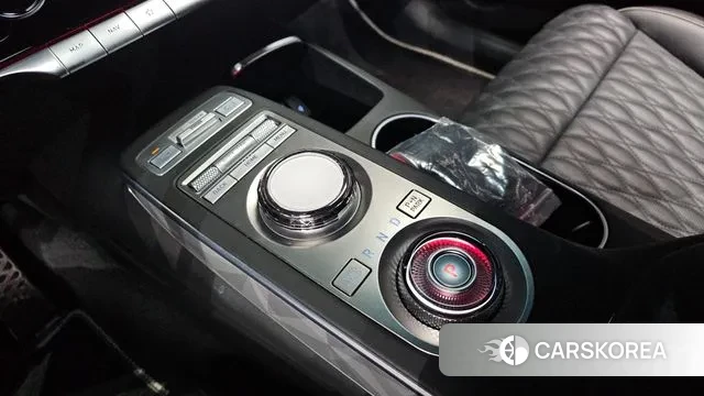 Genesis GV70 id 3654288 из Кореи 19