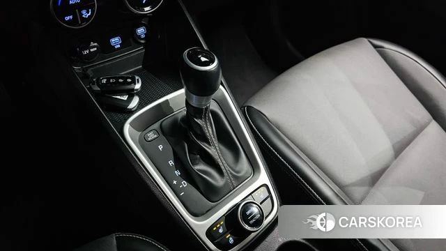 Hyundai Venue id 4490189 из Кореи 19