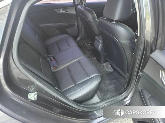 Kia Come New K3 id 4733018 из Кореи 14