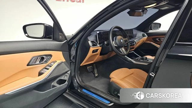 BMW 3 Series (G20) id 4342925 из Кореи 35