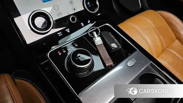 Land Rover Range Rover Velar id 3308191 из Кореи 19