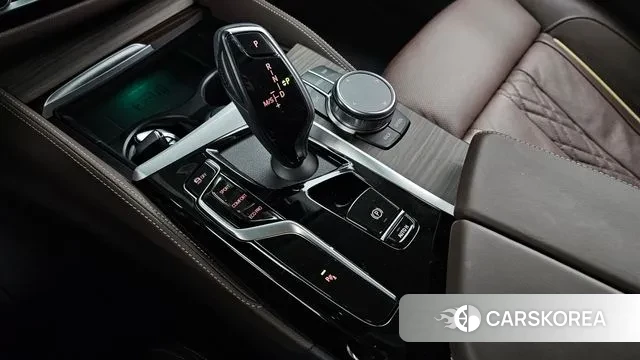 BMW 5 Series (G30) id 3523977 из Кореи 19