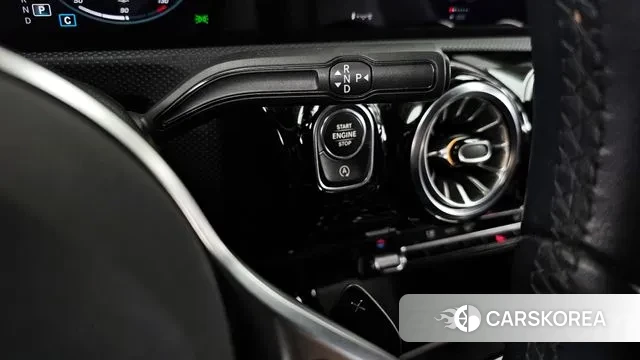 Mercedes-Benz A-Class W177 id 3503729 из Кореи 19