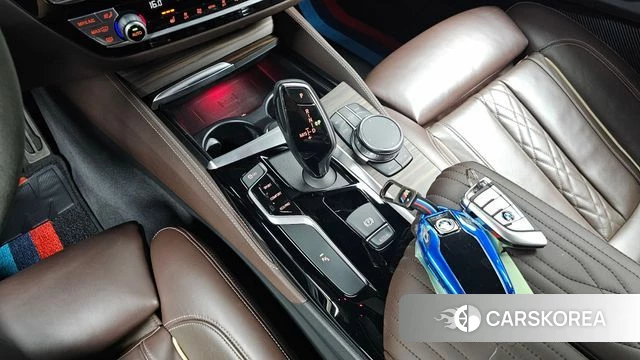 BMW 5 Series (G30) id 4667224 из Кореи 30