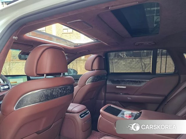 Genesis G90 (RS4) id 3799385 из Кореи 15