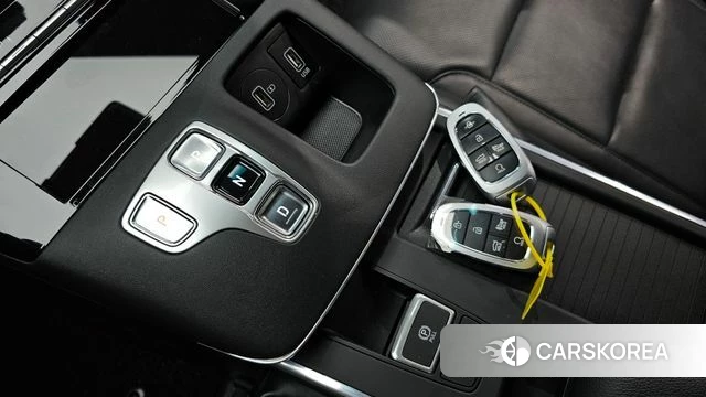 Hyundai The New Grandeur IG id 3851657 из Кореи 19