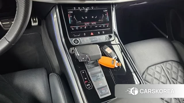 Audi Q7 (4M) id 3031982 из Кореи 19