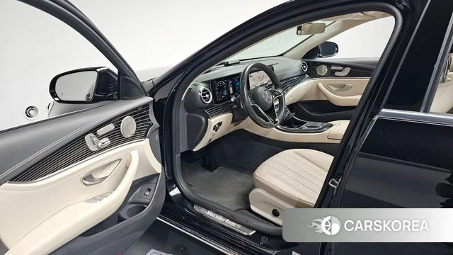 Mercedes-Benz E-Class W213 id 4872212 из Кореи 34