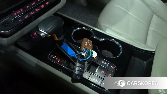 Kia The New Carnival id 3682498 из Кореи 19