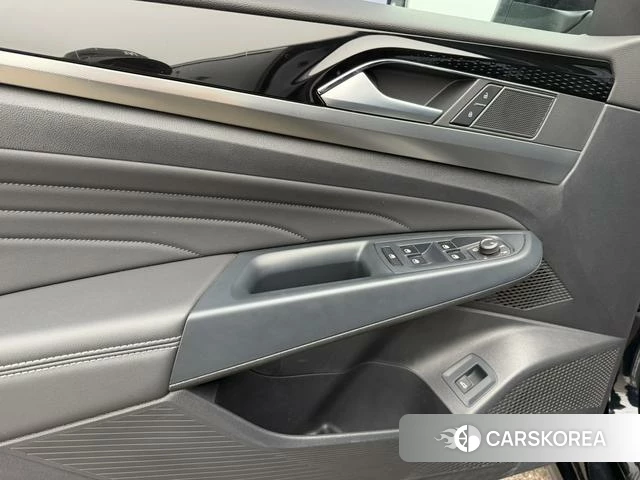 Volkswagen Passat id 4257858 из Китая 44