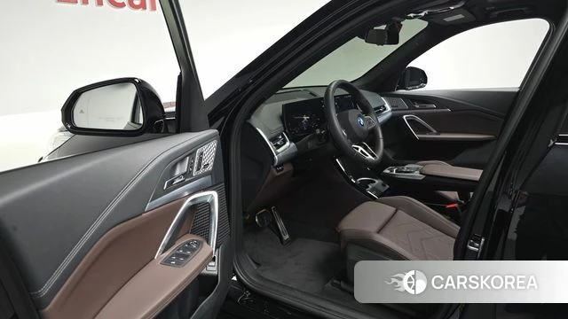 BMW iX1 (U11) id 4442258 из Кореи 32