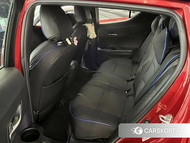 Toyota C-HR id 4253724 из Китая 10