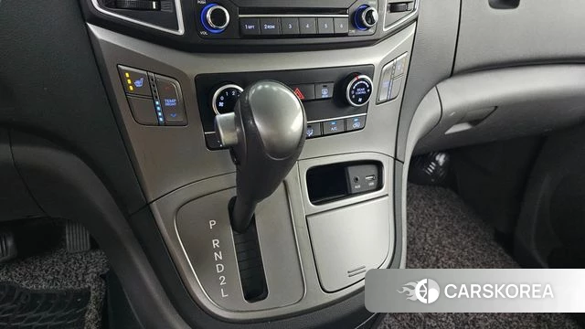 Hyundai The New Grand Starex id 4626266 из Кореи 19