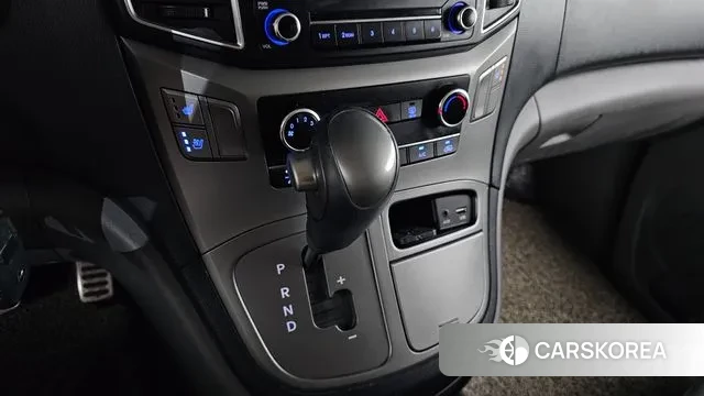 Hyundai The New Grand Starex id 3060155 из Кореи 19