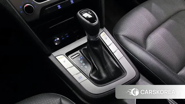 Hyundai Avante AD id 3413397 из Кореи 19