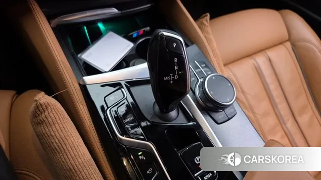 BMW 5 Series (G30) id 3462745 из Кореи 19