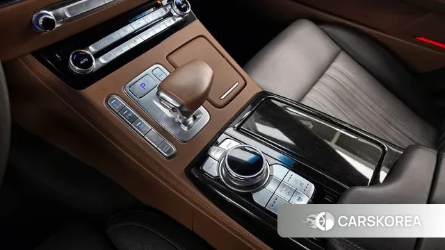 Genesis G90 id 3747463 из Кореи 19