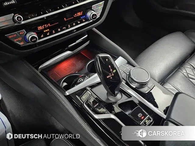 BMW 5 Series (G30) id 3676751 из Кореи 19