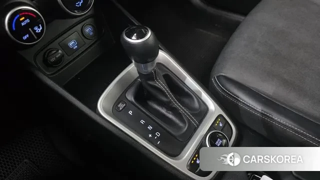 Hyundai Venue id 3291934 из Кореи 19