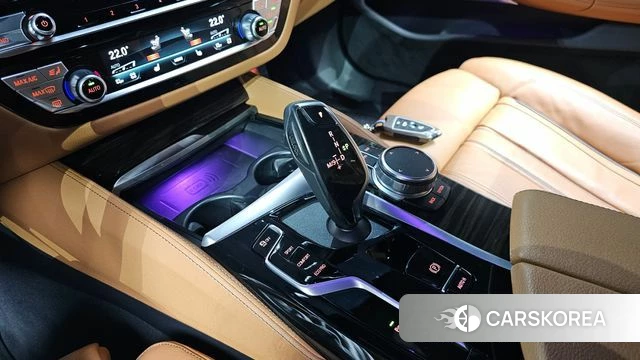 BMW 5 Series (G30) id 4519223 из Кореи 19