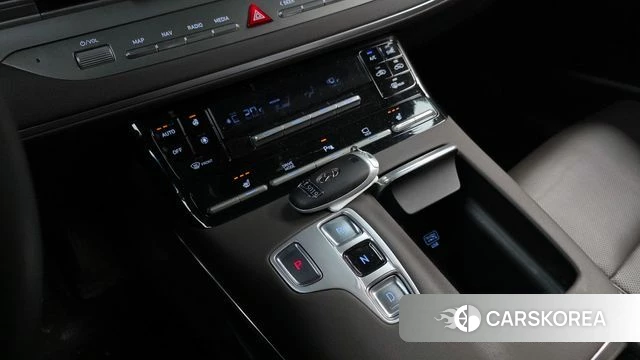 Hyundai The New Grandeur IG id 3852742 из Кореи 19