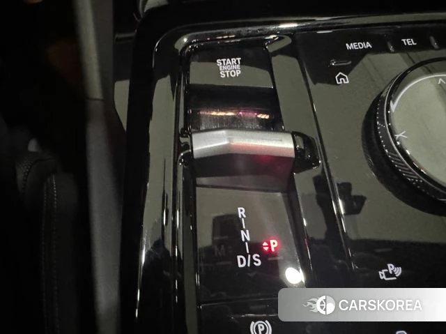 BMW 5 Series (G60) id 3909415 из Кореи 16