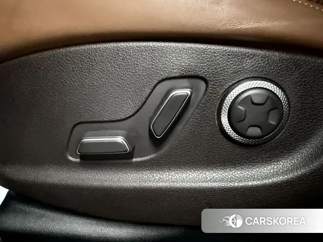 Genesis G80 (RG3) id 3433862 из Кореи 17