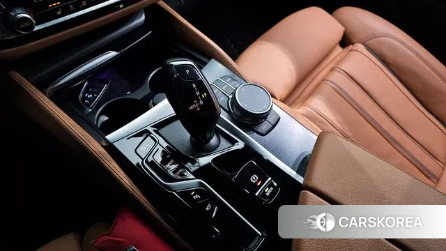 BMW 5 Series (G30) id 3645101 из Кореи 19