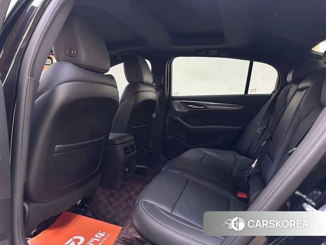 Cadillac CT5 id 3863655 из Китая 29