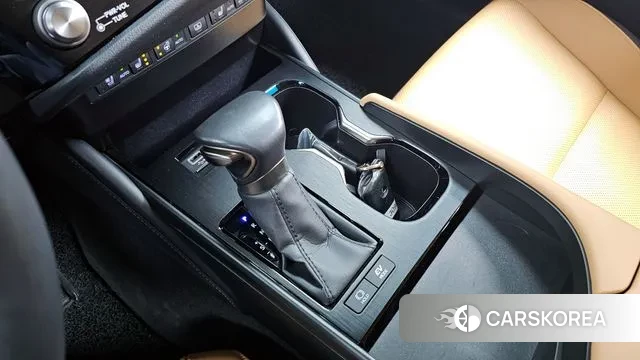 Lexus ES300h 7th generation id 3644716 из Кореи 19