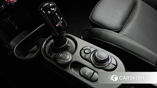 Mini Cooper S id 4282735 из Кореи 19