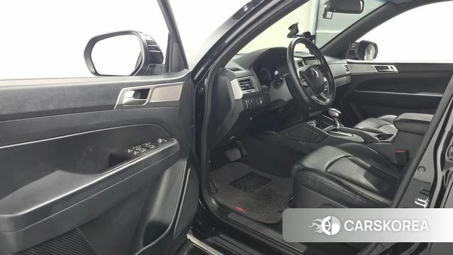 Ssangyong Rexton Sports Cannes id 4708596 из Кореи 29