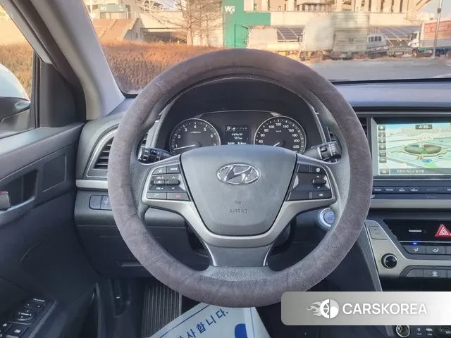 Hyundai Avante AD id 3571123 из Кореи 13