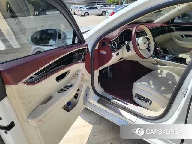 Bentley Flying Spur 3rd Generation id 3068132 из Кореи 19