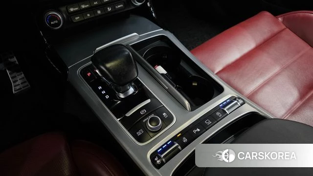 Kia Stinger id 4447901 из Кореи 37