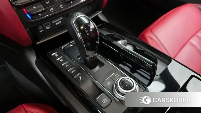 Maserati Quattroporte id 3090745 из Кореи 19