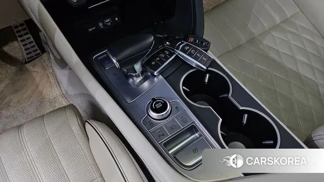 Genesis G70 id 3520273 из Кореи 19