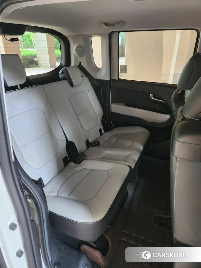 Kia The New Kia Ray EV id 4442544 из Кореи 14