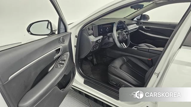 Hyundai Sonata D Edge (DN8) id 4505755 из Кореи 31