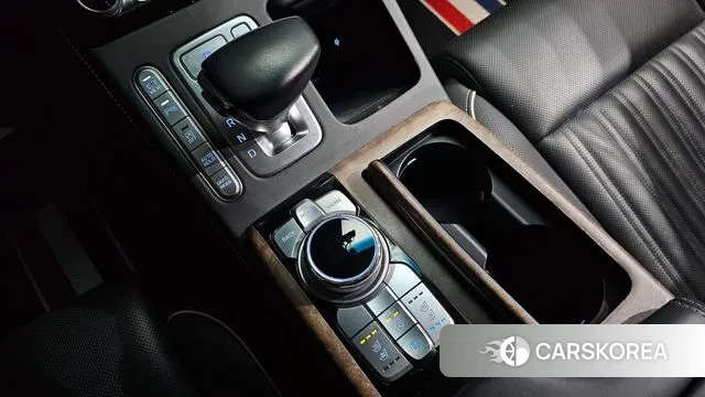 Genesis G90 id 3562926 из Кореи 19