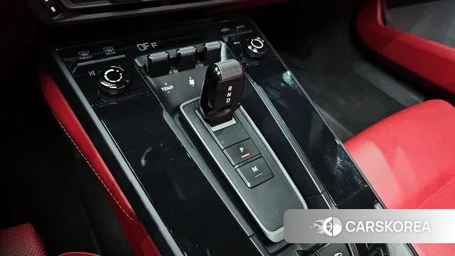 Porsche 911(992) id 3366461 из Кореи 19