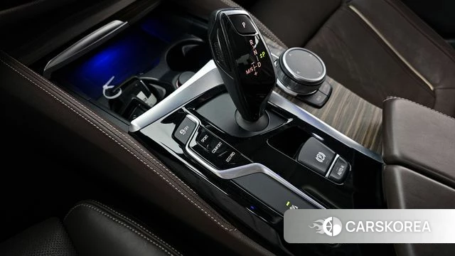 BMW 5 Series (G30) id 4246208 из Кореи 29